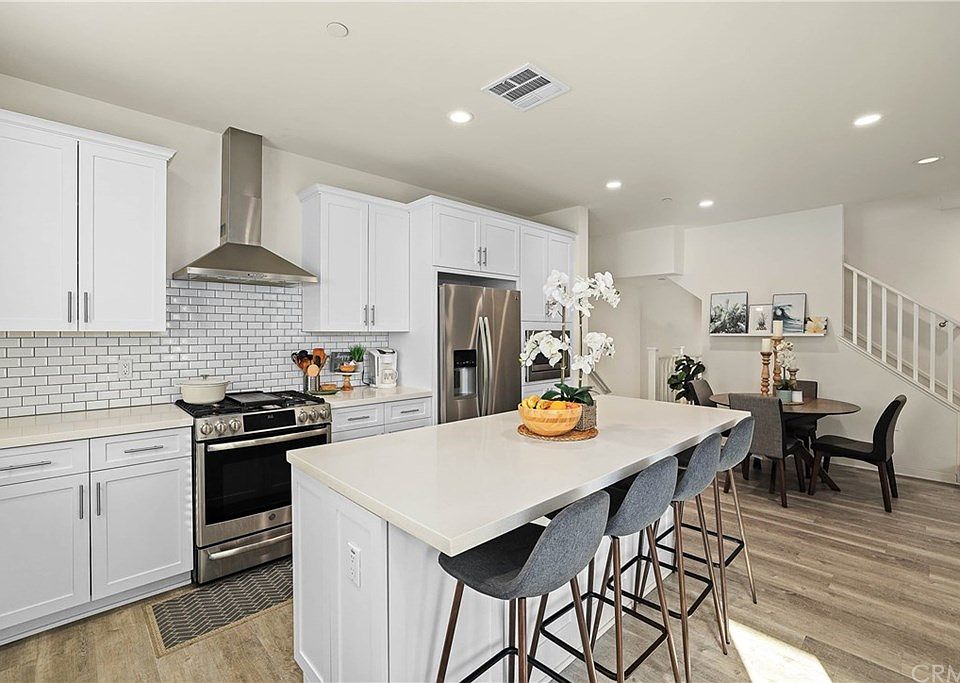 1st image of 19516 Cardin Place