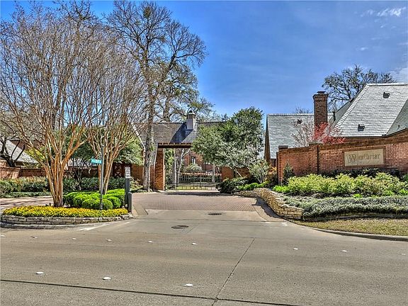 2nd image of 4936 Westbriar Dr