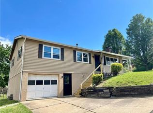 800 Todd Ave #800, Ellwood City, PA 16117