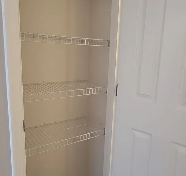 134 Liverpool Cv — Photo 22