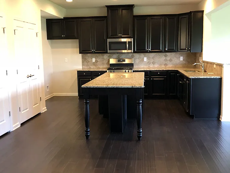 433 Warren Hill Dr — Photo 11
