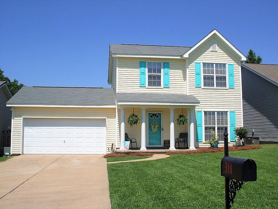 1st image of 311 Fulton Dr