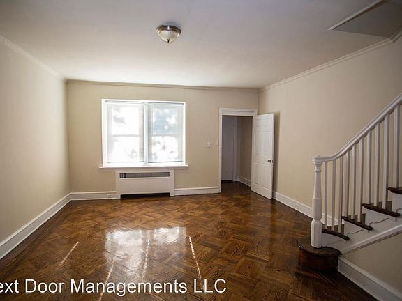 4th image of 5235 N Hutchinson St
