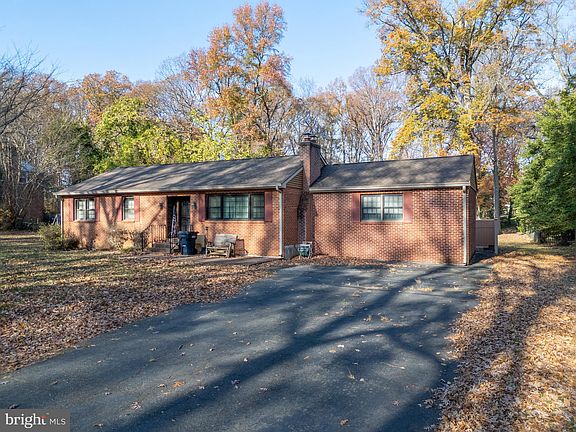 4th image of 123 Kingston Dr