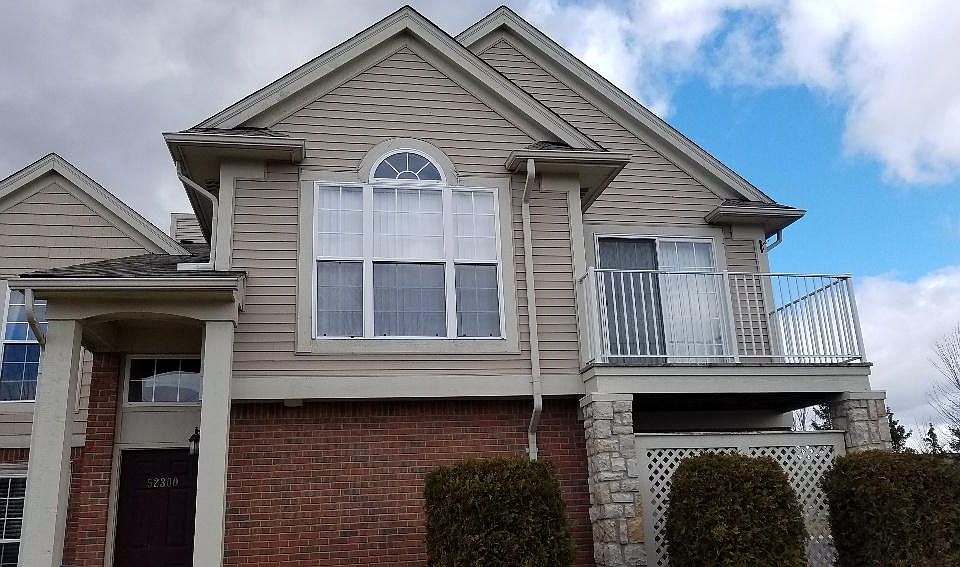 1st image of 52300 Naugatuck Dr
