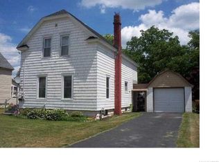 8 Pennsylvania Ave, Franklinville, NY 14737