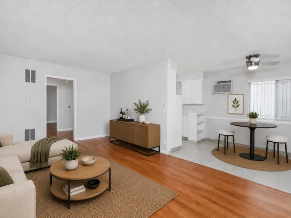 1023 N Laurel Ave APT 2, Los Angeles, CA 90046