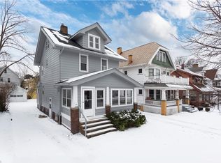 1298 Cook Ave, Lakewood, OH 44107