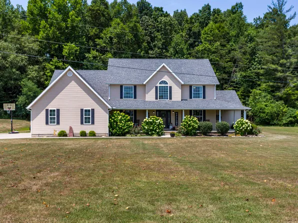 1034 Cedar Point Cir, Catlettsburg, KY 41129