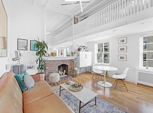362 W 20th St APT 4, New York, NY 10011