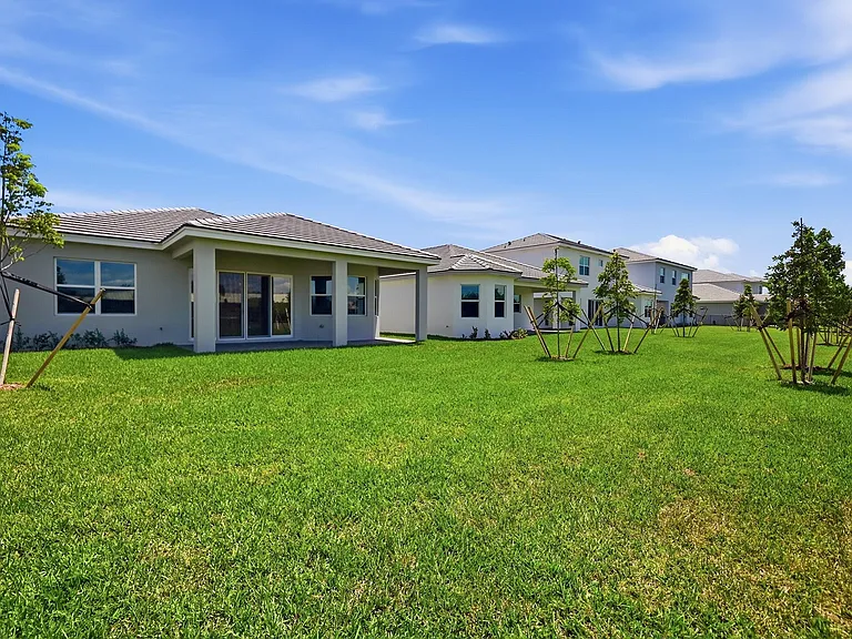 13955 Spruce Pine Dr — Photo 34