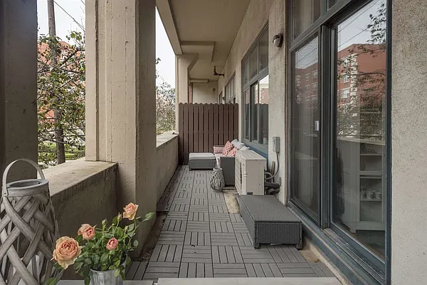 Sold by Sawyer Smith Residential Brokerage | media 7