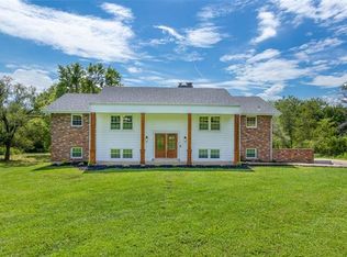 1707 Lake Virginia Dr, Festus, MO 63028