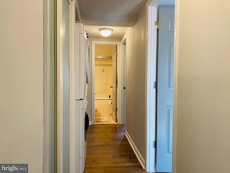 1221 N Quinn St #1 — Photo 20