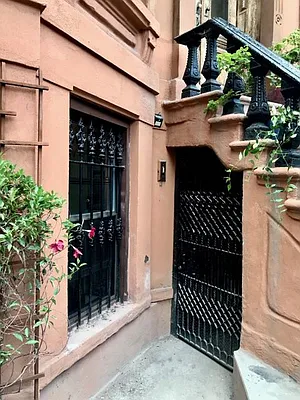 Rented by Warren T Real Estate Corp. | media 38