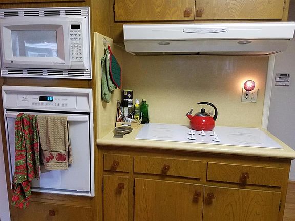 2nd image of 1520 Spruce St APT 10
