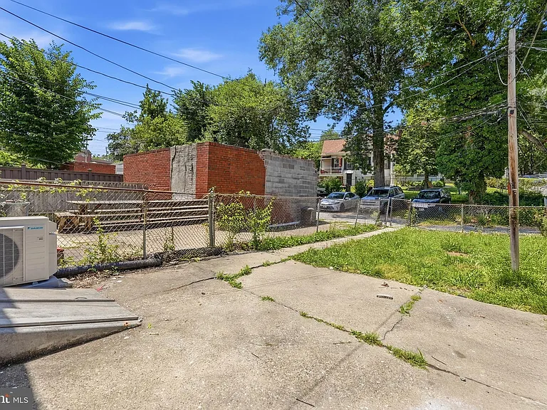 934 Argonne Dr — Photo 31