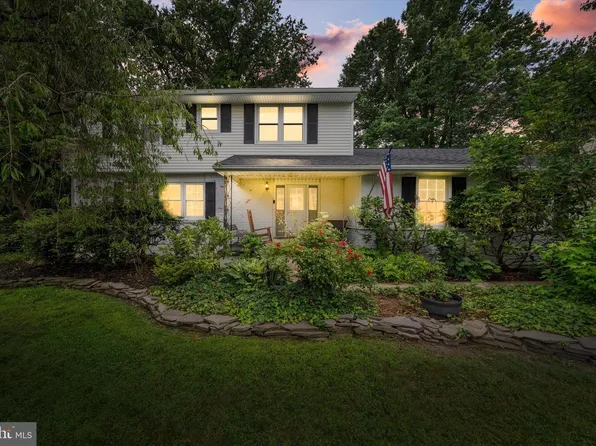 2406 Raven Rd, Wilmington, DE 19810