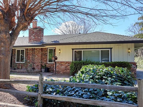 3rd image of 2149 Kincaid Way