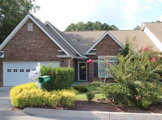 102 River Garden Ct, Sevierville, TN 37862