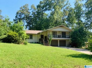 5490 Lynda Ave, Hokes Bluff, AL 35903