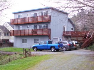 580 N 3rd St, Coos Bay, OR 97420