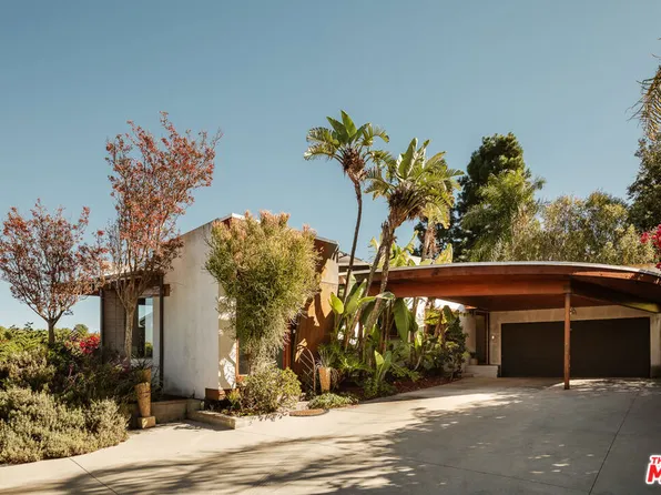 3604 Glenridge Dr, Sherman Oaks, CA 91423