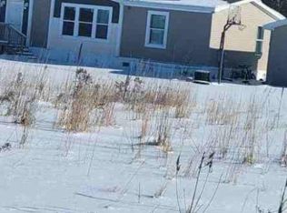 20 Maizefield Dr, Highgate, VT 05459