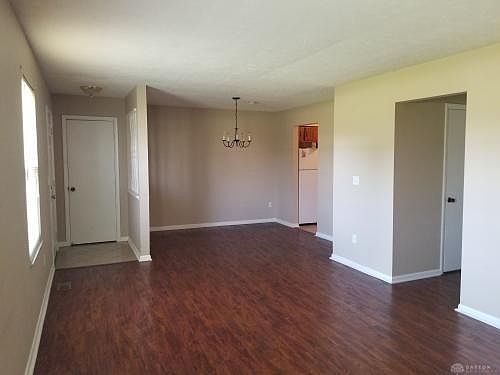 5th image of 8371 Woodgrove Ct