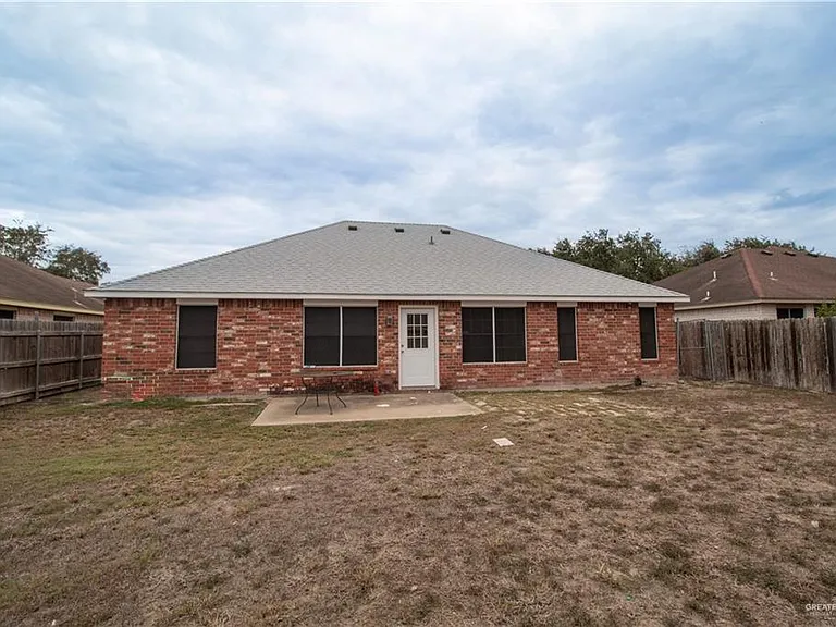 2717 Umbrellabird Ave — Photo 18