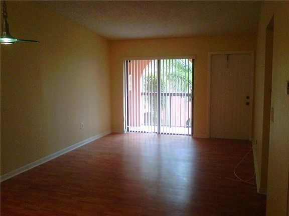 5th image of 18286 Mediterranean Blvd #72