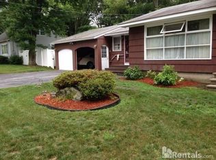 144 Crystal St, Manchester, NH 03109