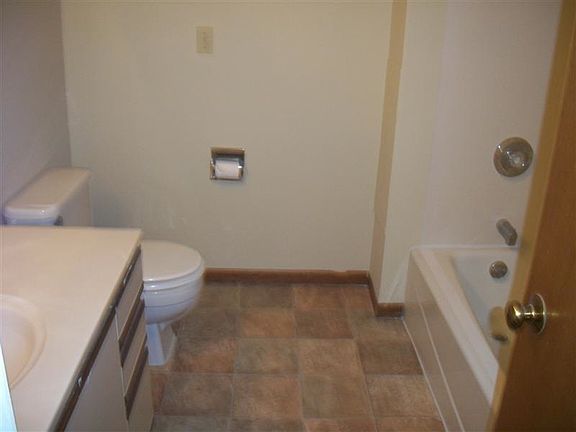 4th image of 602 W 23rd Ave APT 6