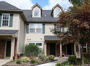 4119 Kirkway Ct, Howell, MI 48843