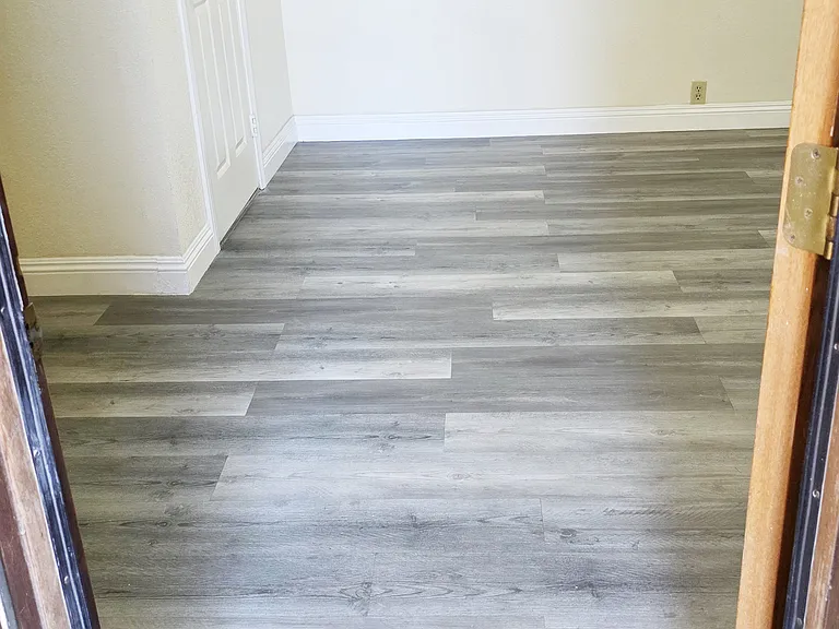 9607 Cypress Ave #4 — Photo 6