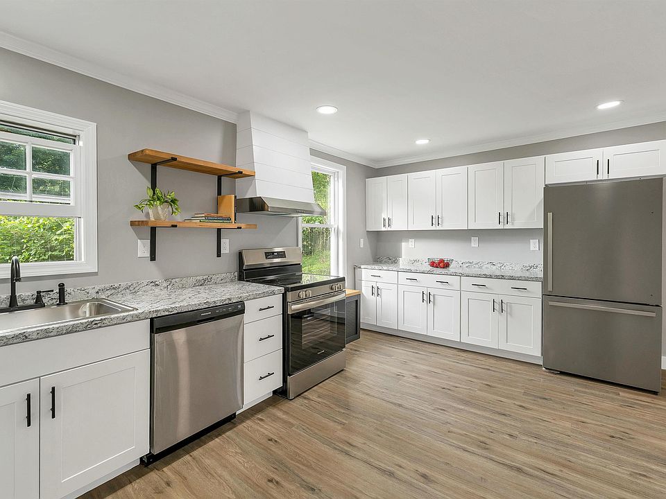 1st image of 17 Charles Street