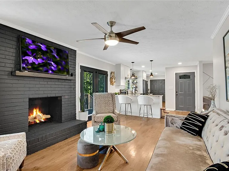 3941 Forest Dr — Photo 19