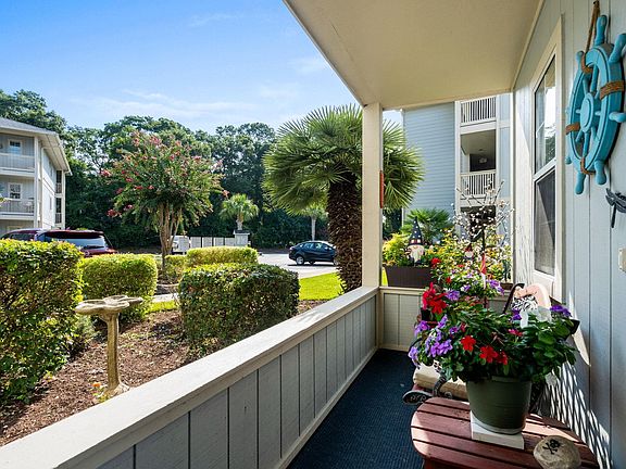 3rd image of 4510 Coquina Harbour Dr. #E1