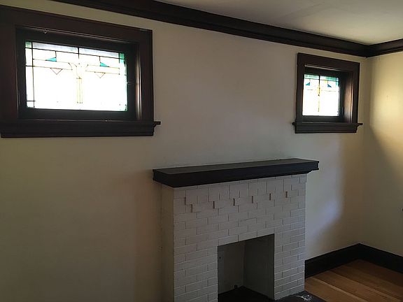 2nd image of 5056 Tholozan Ave #A