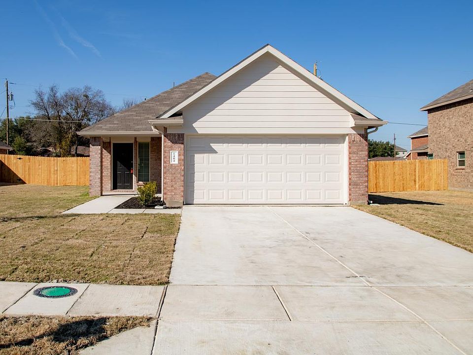 1st image of 1404 E Cardinal Dr
