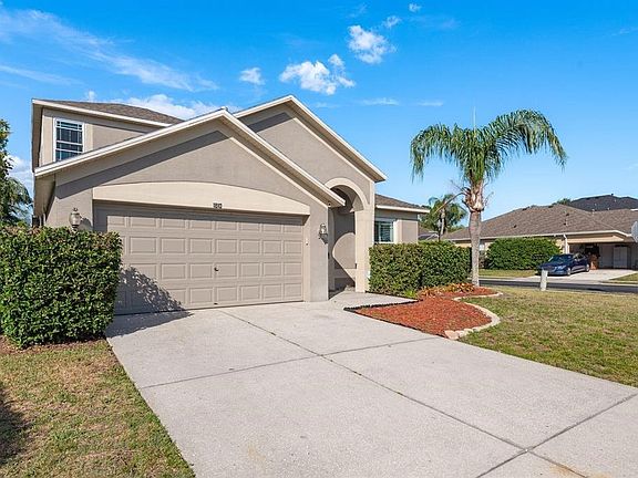 3rd image of 1810 WINSLOE DRIVE