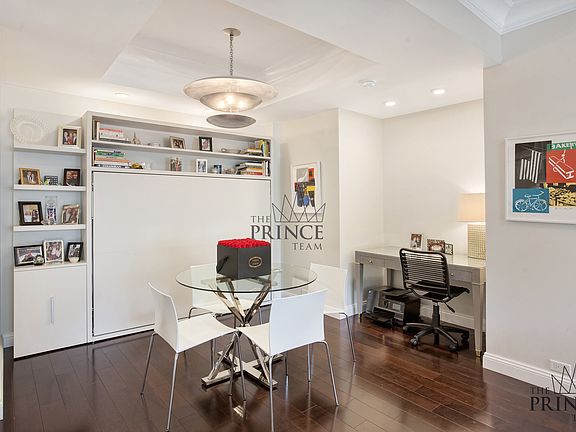 4th image of 25 E 83rd St APT 7D