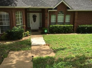 1328 Covington Dr, Desoto, TX 75115
