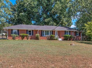 208 Apache Trl, Columbia, TN 38401