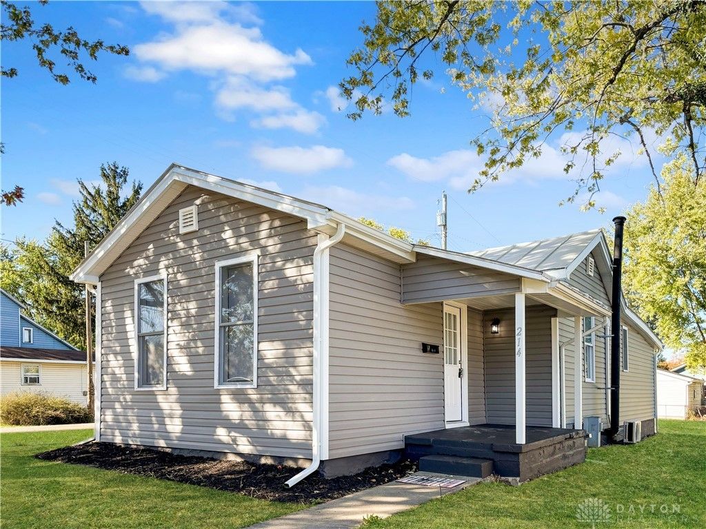 Real estate listing image