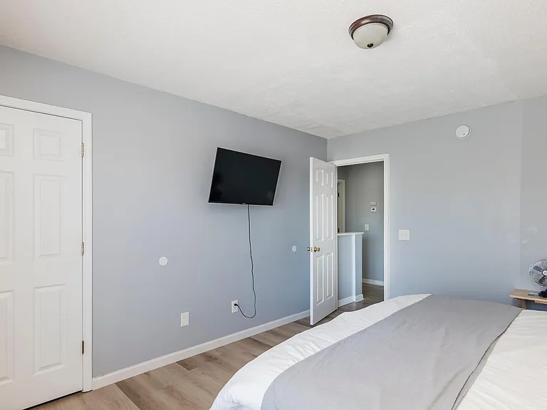 105 Curvewood Rd — Photo 14