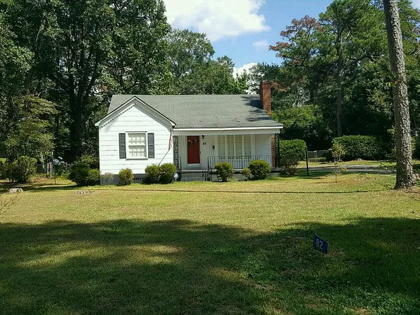 82 N Highland Ave, Cuthbert, GA 39840