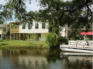 4081 Cardinal St, Bay St Louis, MS 39520