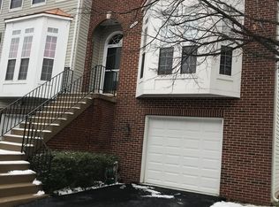 (Undisclosed Address), Centreville, VA 20120