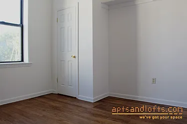 Rented by aptsandlofts.com